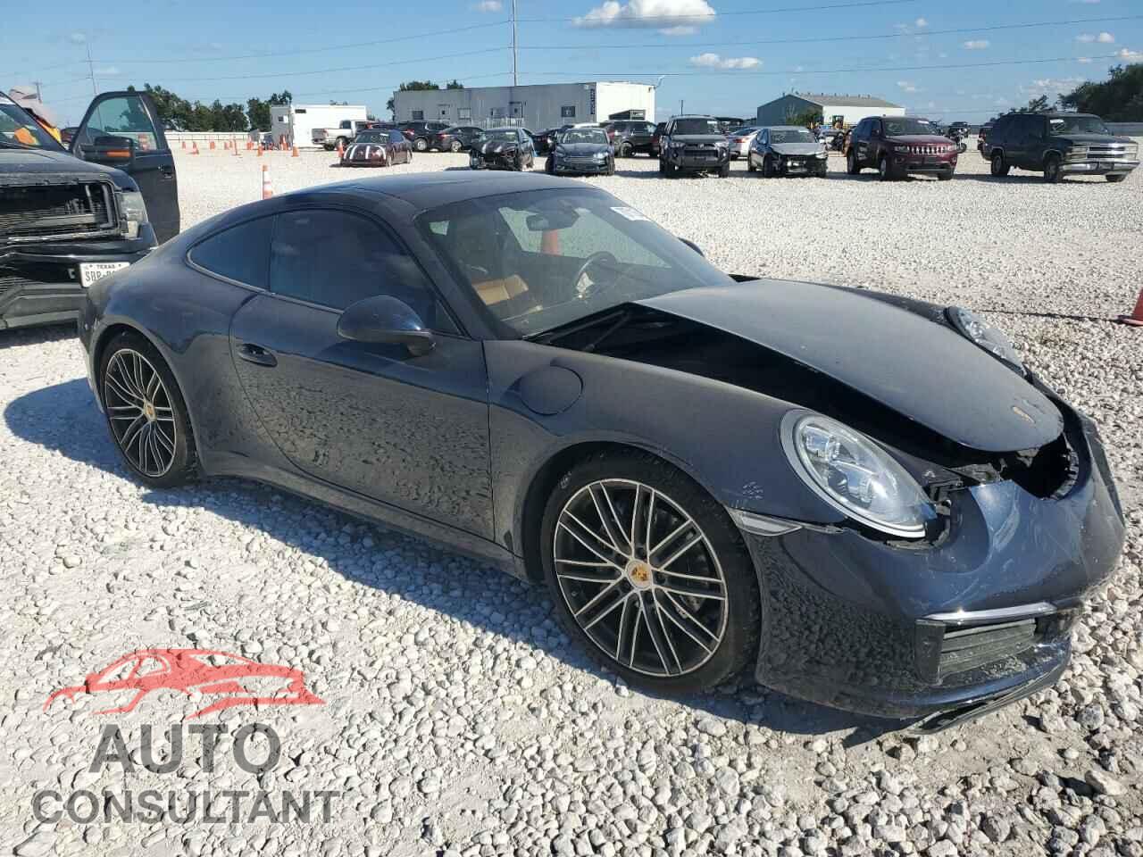 PORSCHE 911 2018 - WP0AA2A90JS106089