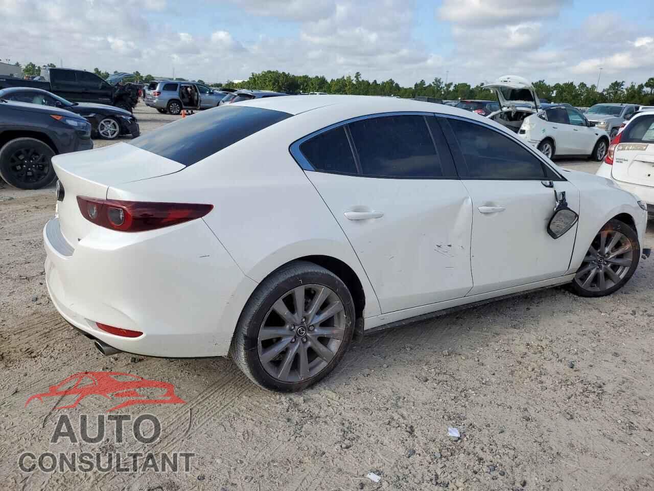 MAZDA 3 2024 - 3MZBPACM5RM416500