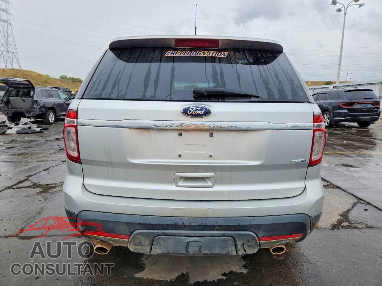 FORD EXPLORER 2015 - 1FM5K8B84FGC28628