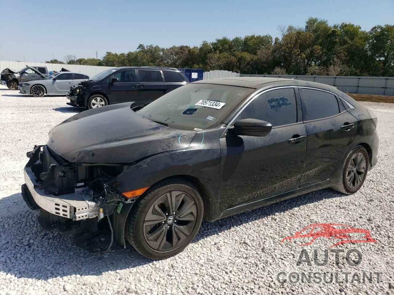 HONDA CIVIC 2018 - SHHFK7H5XJU235276