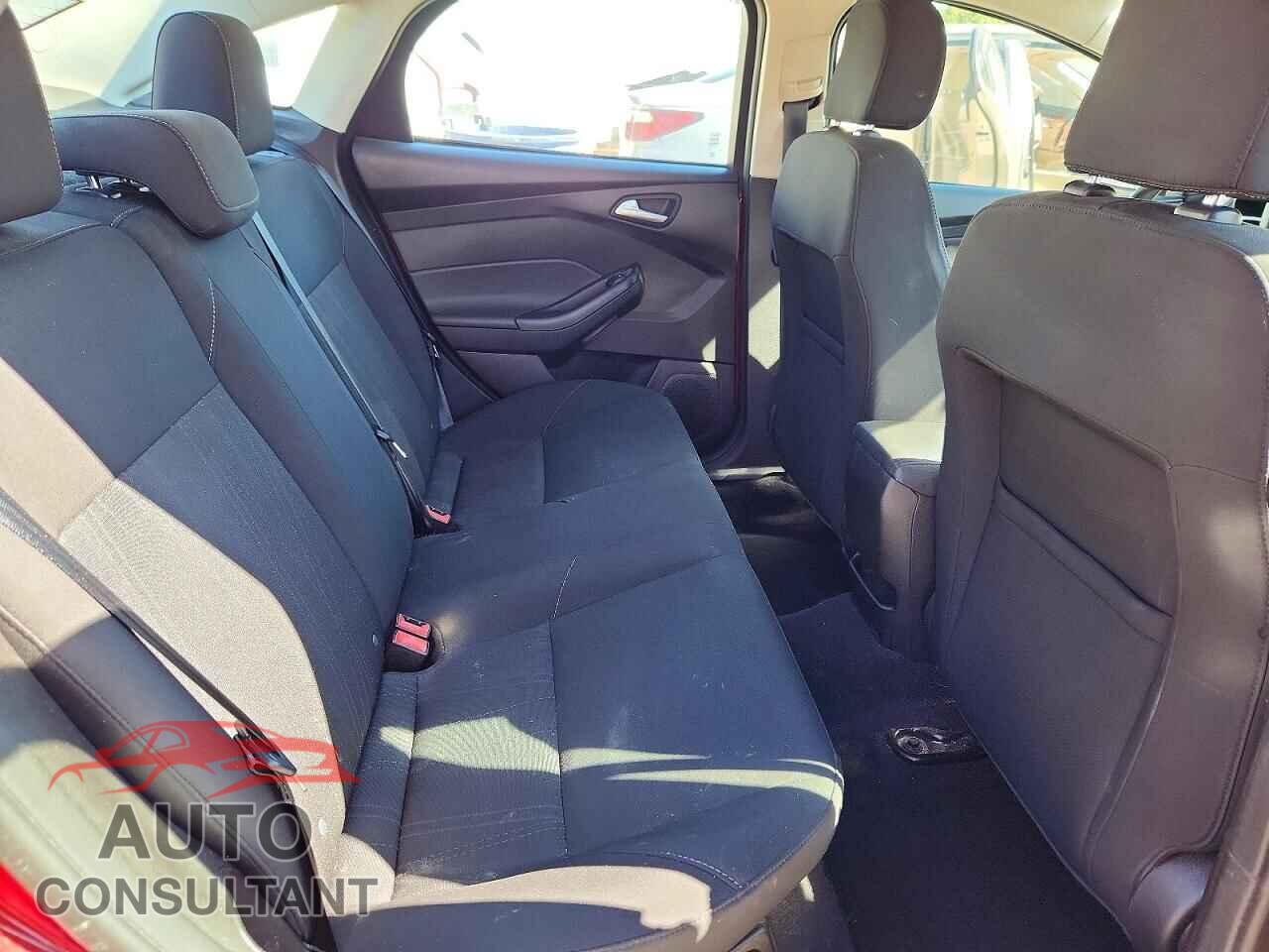 FORD FOCUS 2016 - 1FADP3F28GL358761