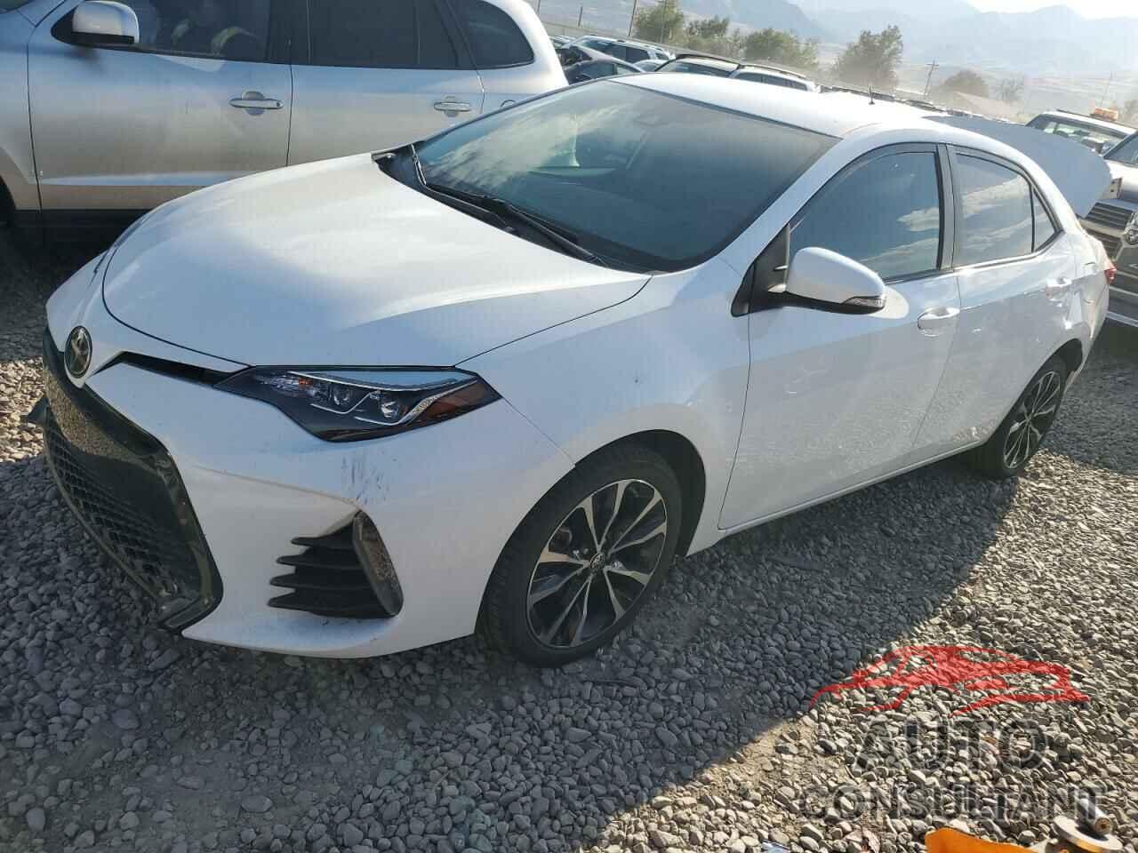 TOYOTA COROLLA 2017 - 2T1BURHE2HC833401