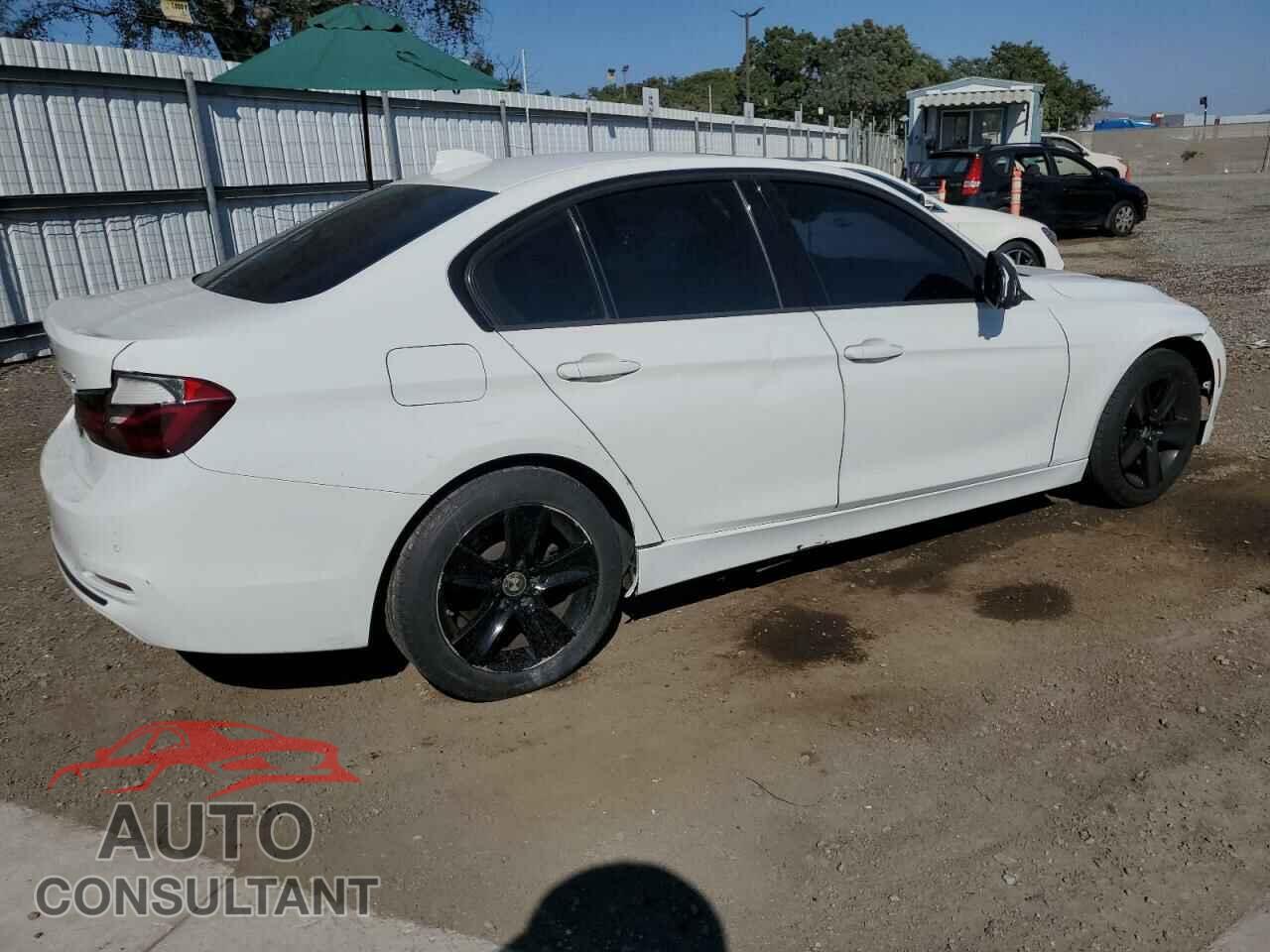 BMW 3 SERIES 2016 - WBA8E9G58GNU27768