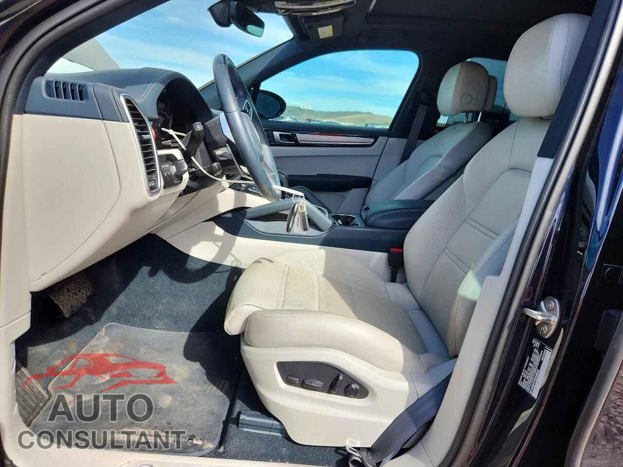 PORSCHE CAYENNE 2022 - WP1AA2AY9NDA05892
