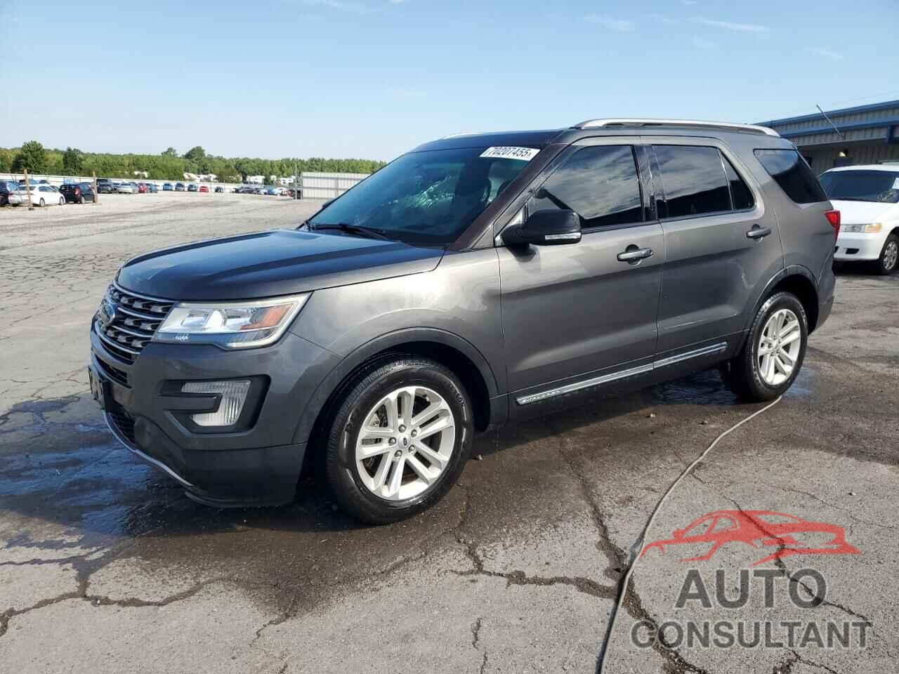 FORD EXPLORER 2017 - 1FM5K7D88HGD14261