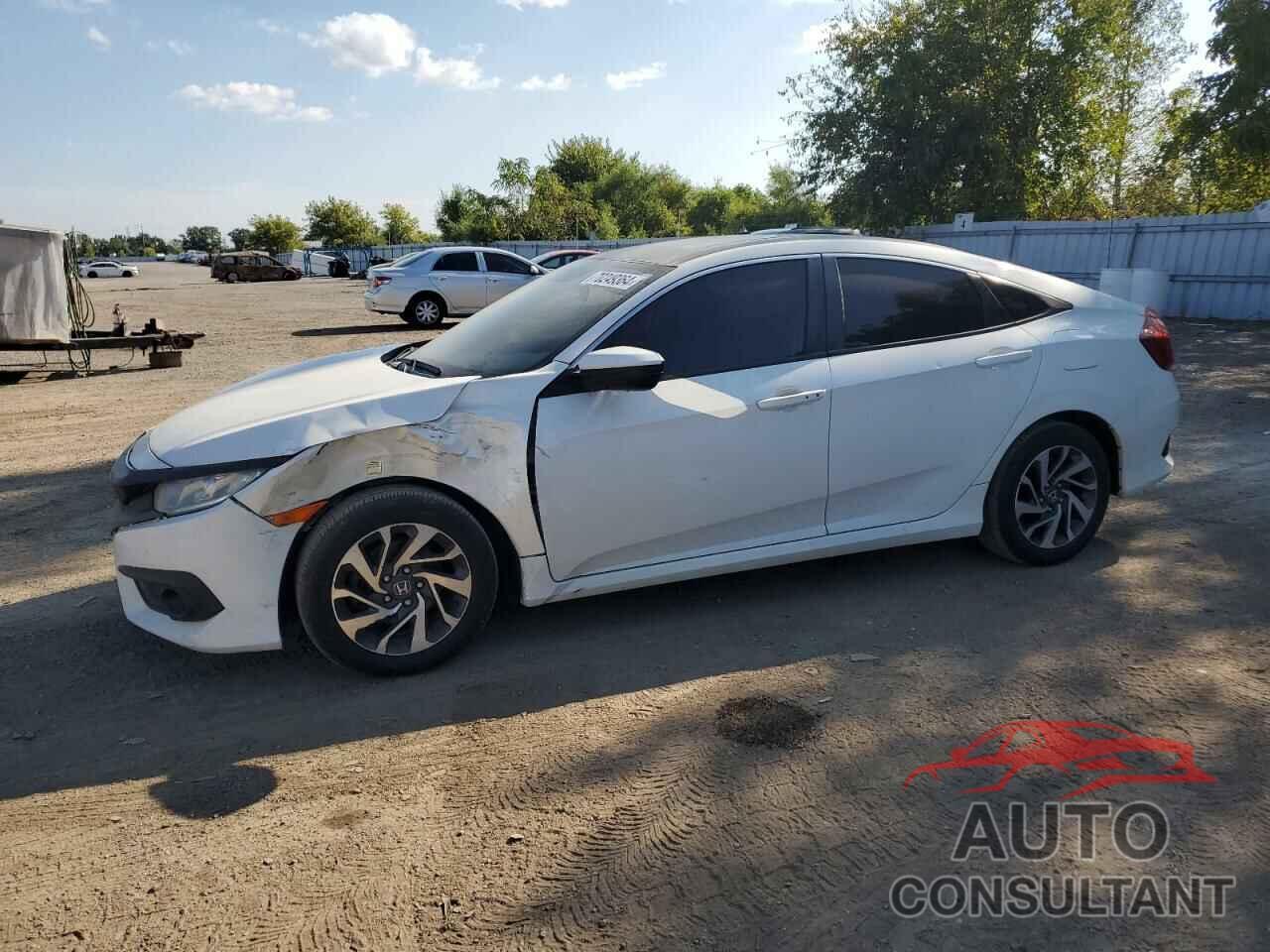 HONDA CIVIC 2018 - 2HGFC2F82JH014443