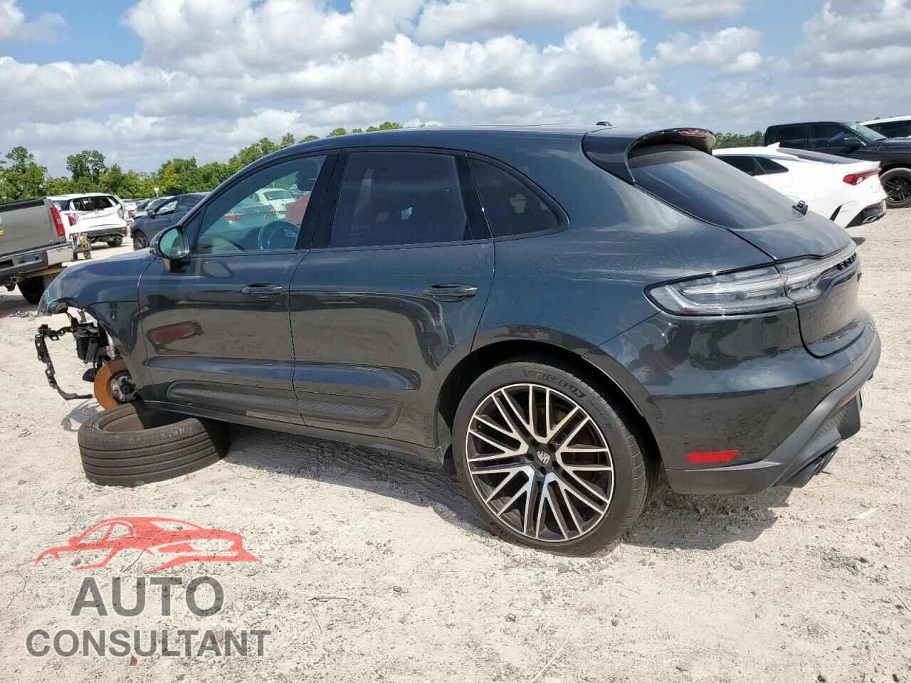 PORSCHE MACAN BASE 2024 - WP1AA2A50RLB15280
