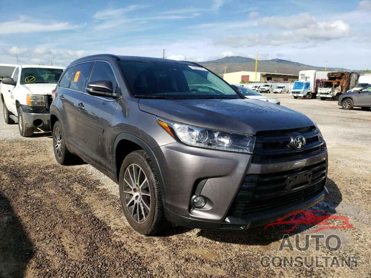 TOYOTA HIGHLANDER 2018 - 5TDKZRFH5JS548882