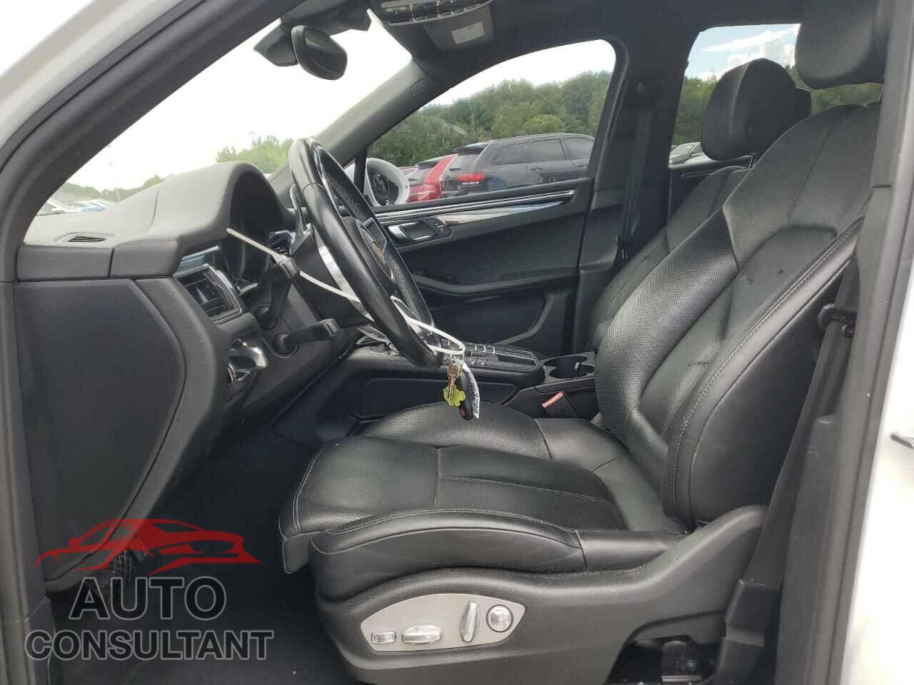 PORSCHE MACAN 2017 - WP1AB2A55HLB15318