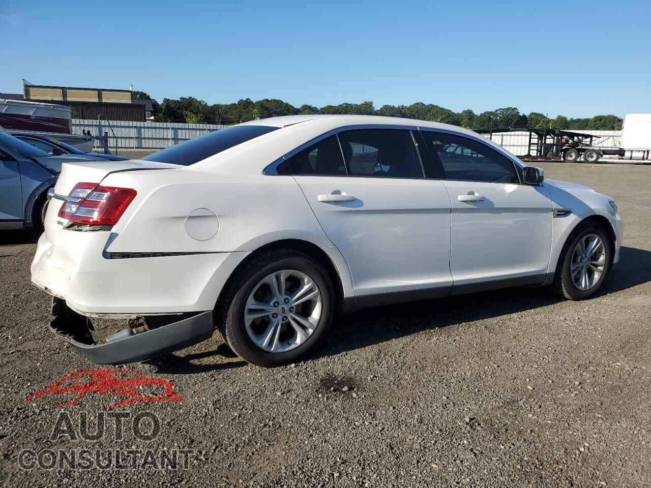 FORD TAURUS 2017 - 1FAHP2E80HG129776