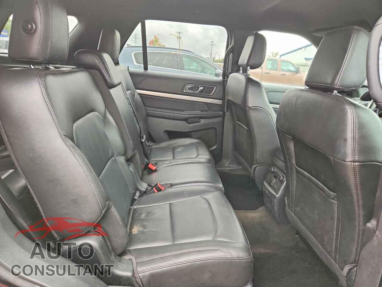 FORD EXPLORER 2018 - 1FM5K8D89JGB16302