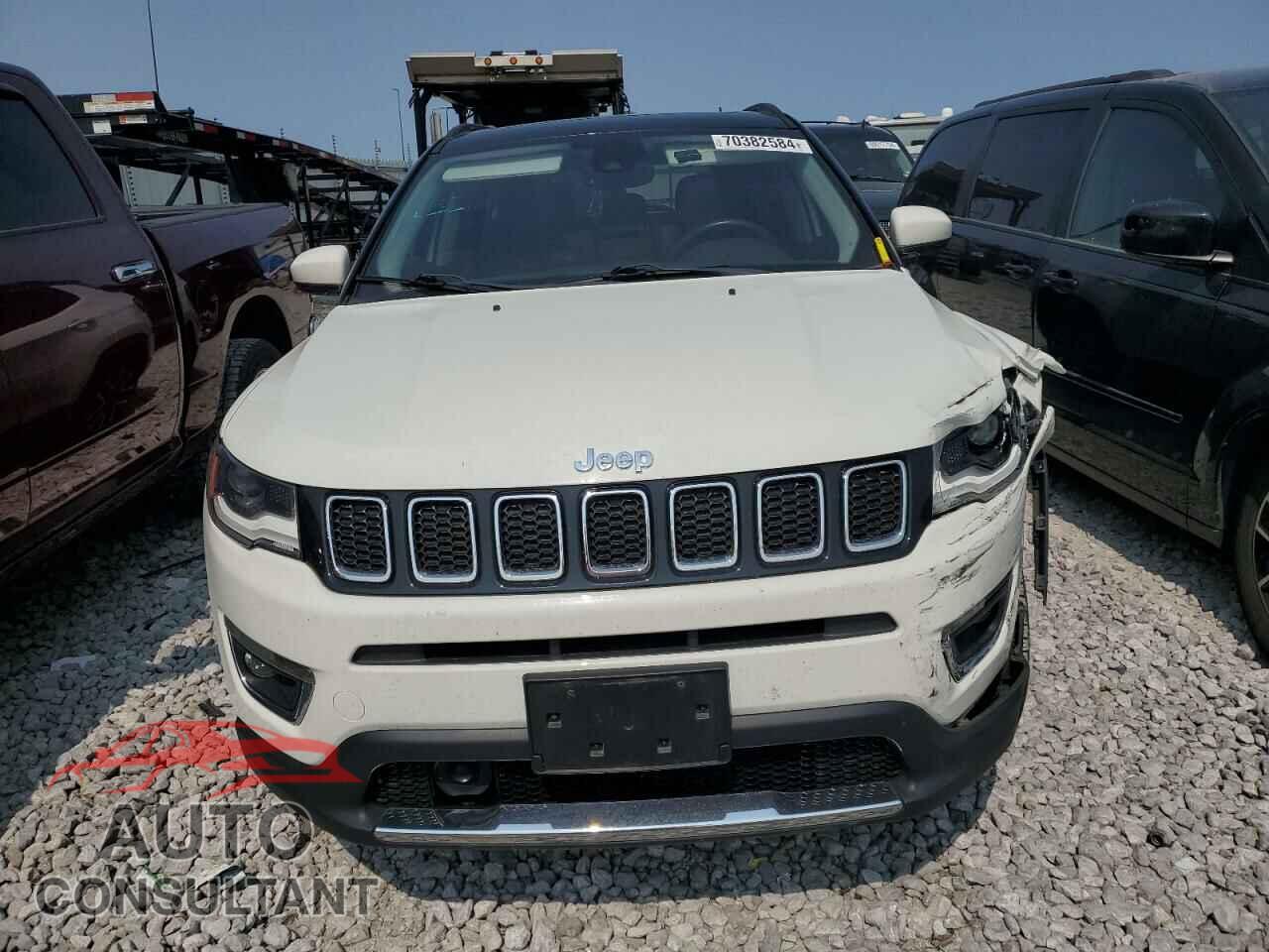 JEEP COMPASS 2017 - 3C4NJDCB5HT646561