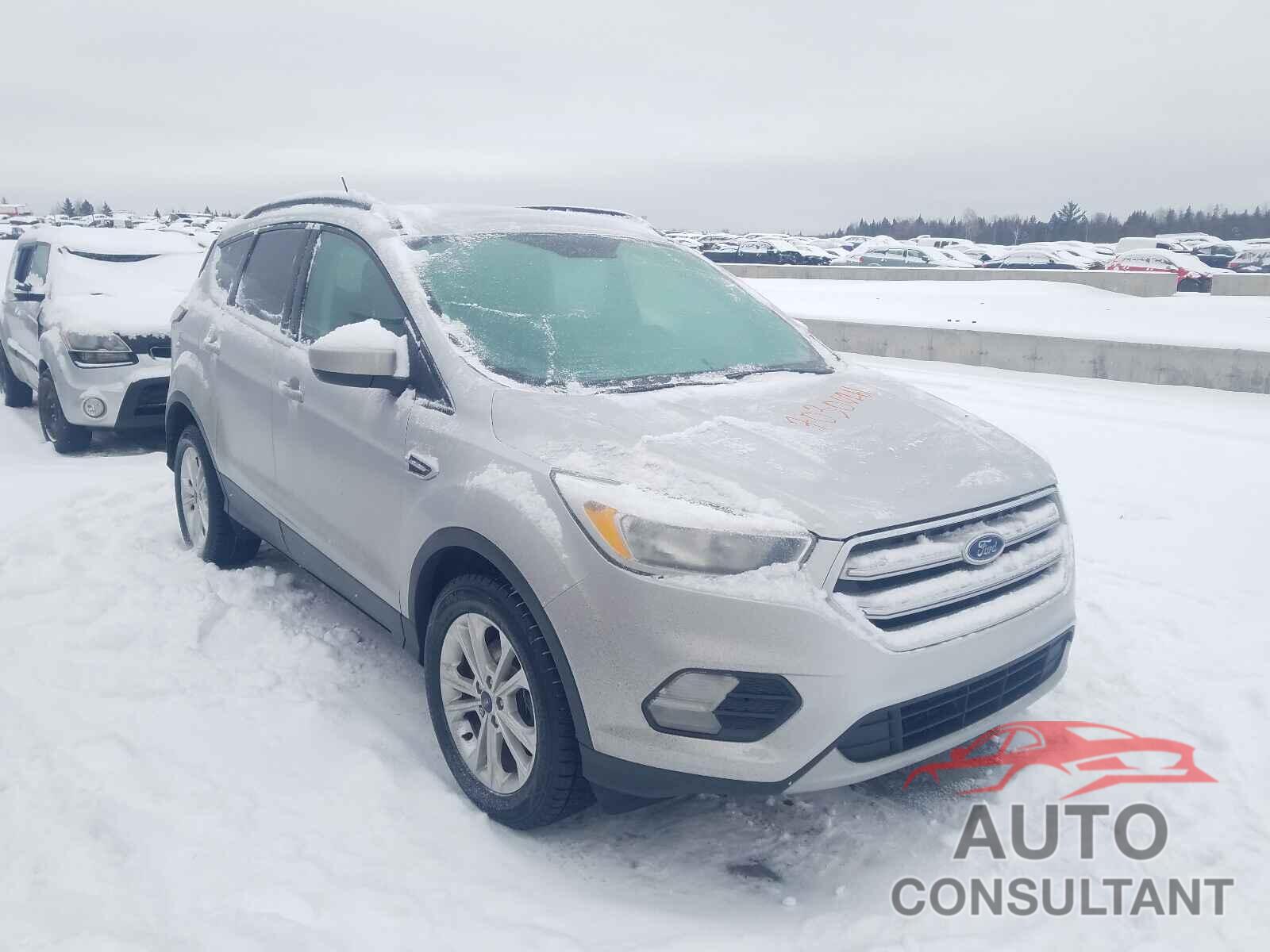 FORD ESCAPE 2018 - 1FMCU0GD3JUA59057