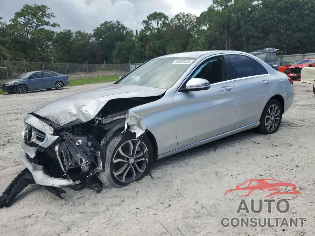 MERCEDES-BENZ C-CLASS 2016 - 55SWF4KB5GU118098