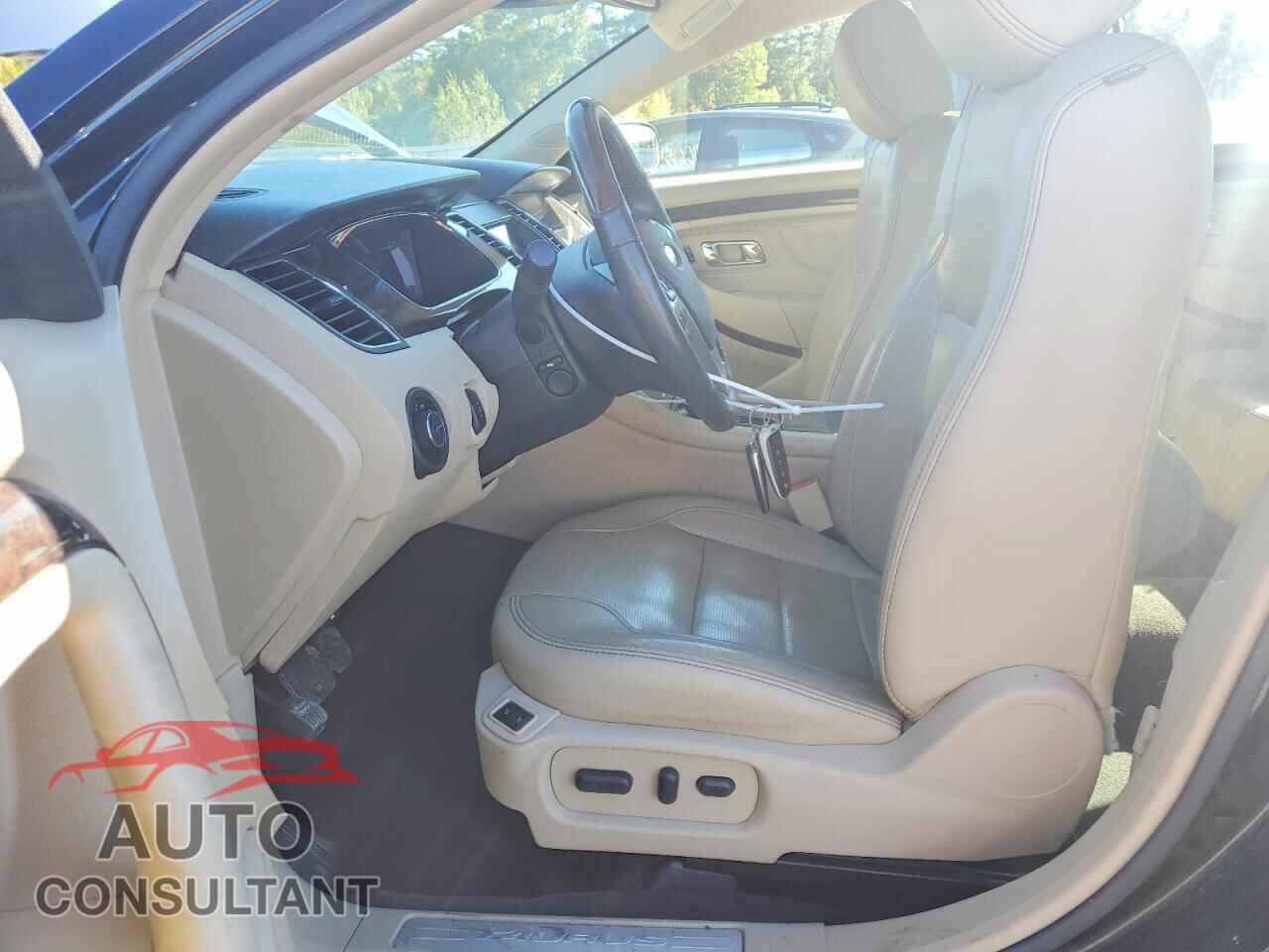 FORD TAURUS 2017 - 1FAHP2F8XHG129136