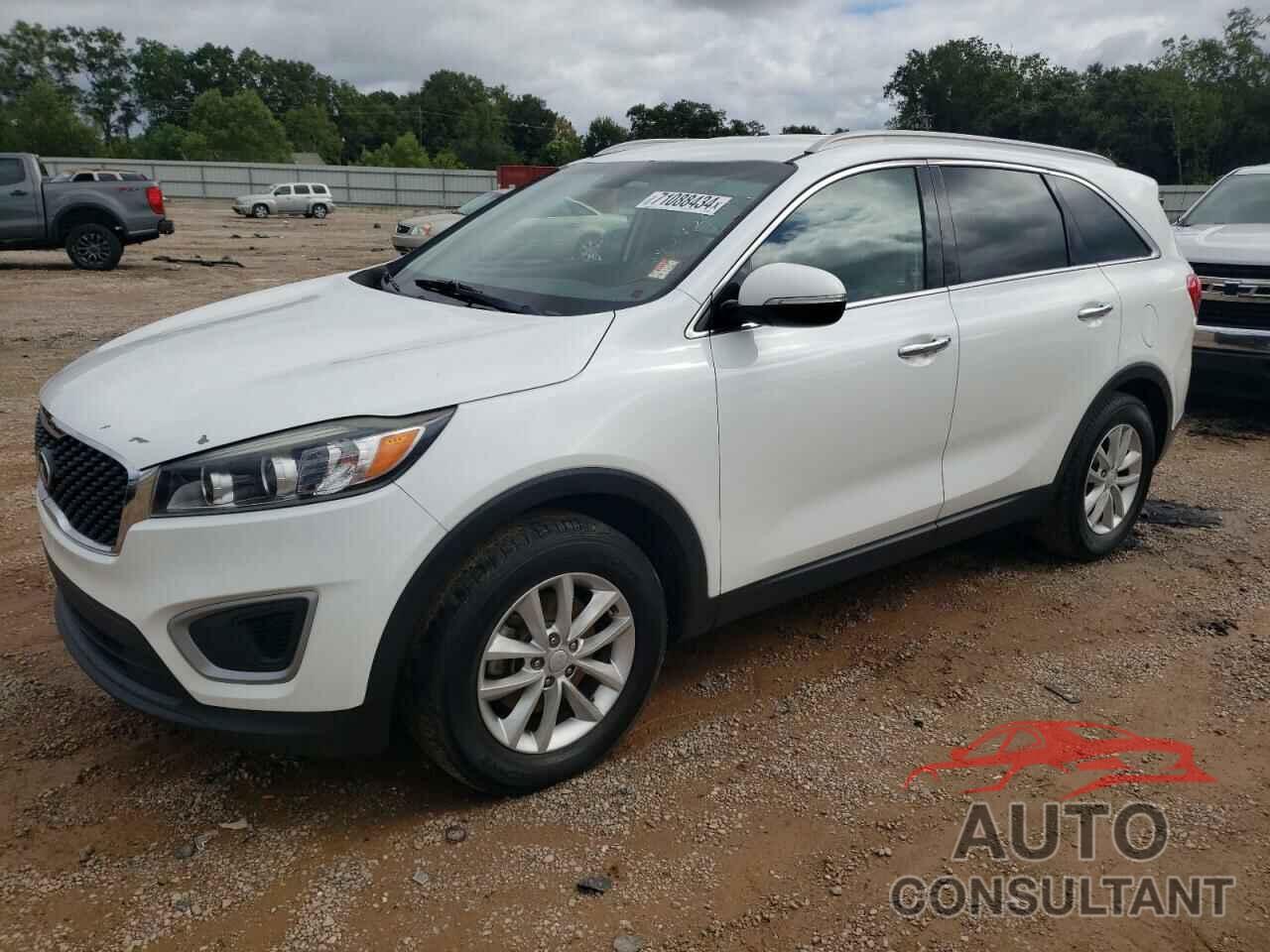 KIA SORENTO 2018 - 5XYPG4A32JG398303