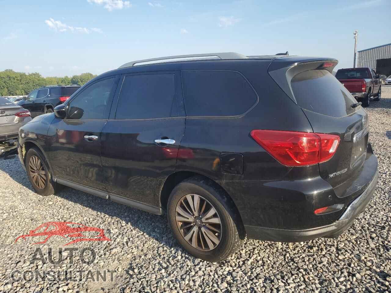 NISSAN PATHFINDER 2017 - 5N1DR2MM6HC650036