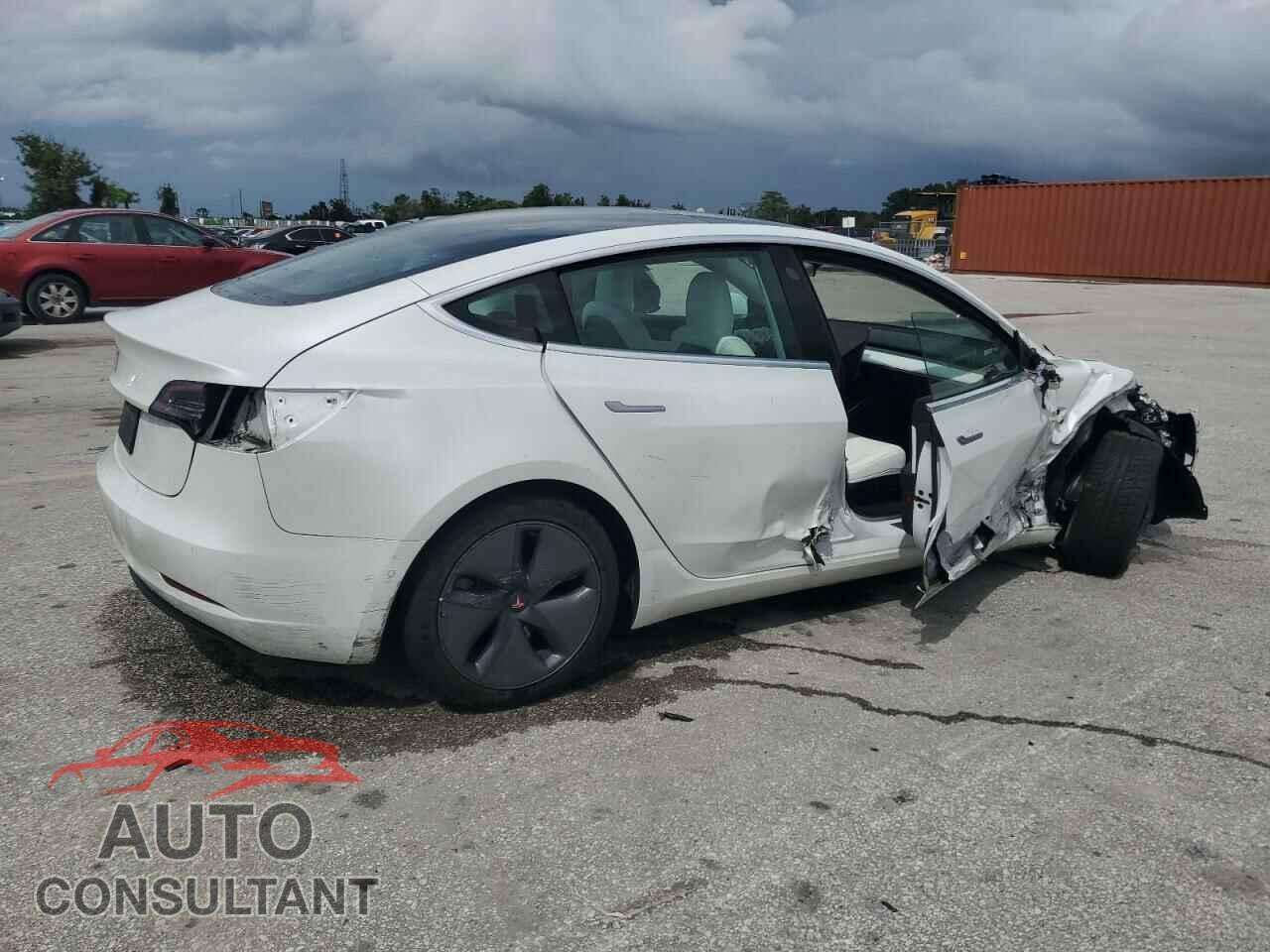 TESLA MODEL 3 2020 - 5YJ3E1EA6LF769923