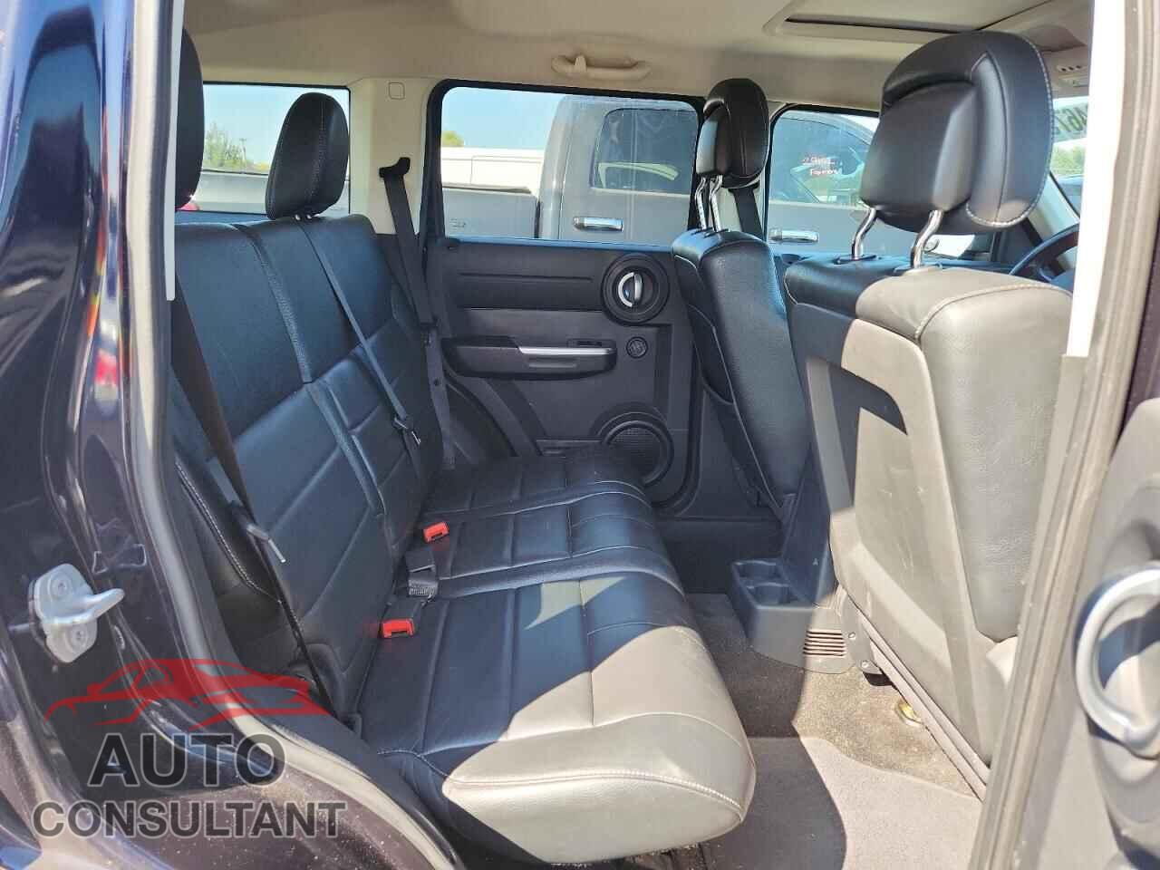 DODGE NITRO 2011 - 1D4PT7GX1BW576300