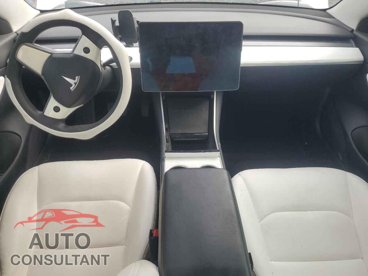 TESLA MODEL 3 2019 - 5YJ3E1EA0KF486660