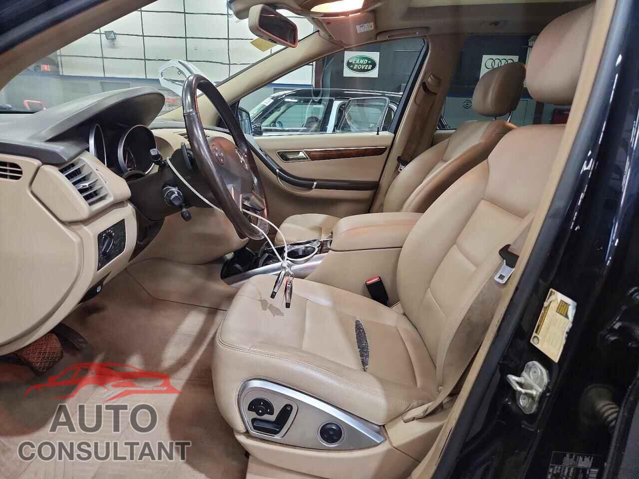 MERCEDES-BENZ R-CLASS 2011 - 4JGCB6FE5BA113237