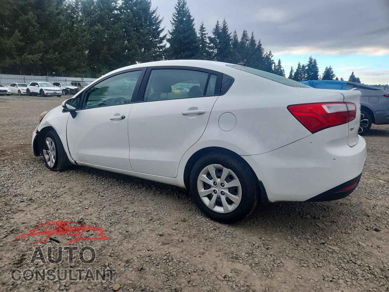 KIA RIO 2015 - KNADM4A30F6521261