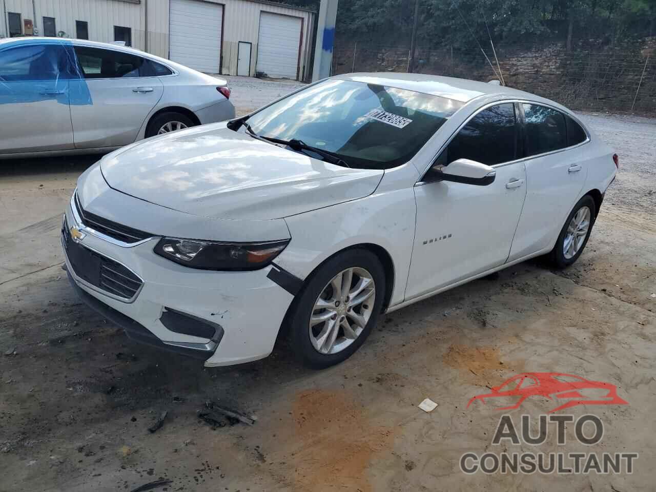 CHEVROLET MALIBU 2018 - 1G1ZD5ST3JF276549