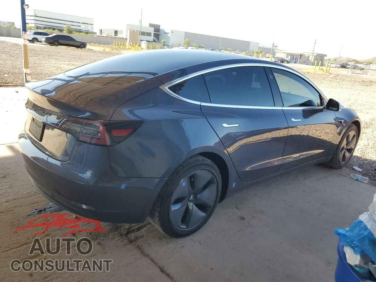 TESLA MODEL 3 2020 - 5YJ3E1EA2LF705233