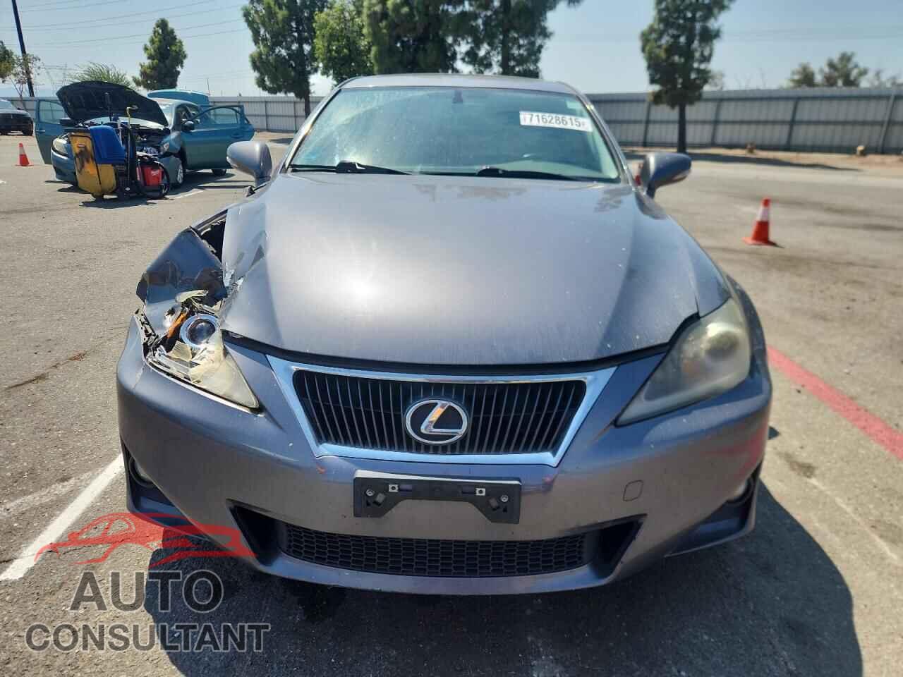 LEXUS IS 2012 - JTHBF5C29C5167903