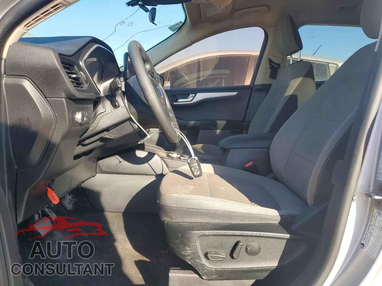 FORD ESCAPE 2020 - 1FMCU0G63LUA31456