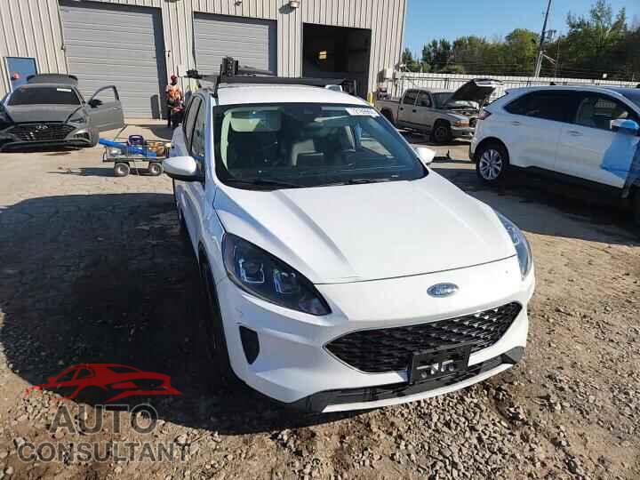 FORD ESCAPE 2020 - 1FMCU0G64LUB73976