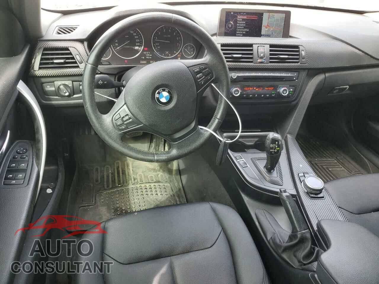 BMW 3 SERIES 2014 - WBA3C3C5XEP661978