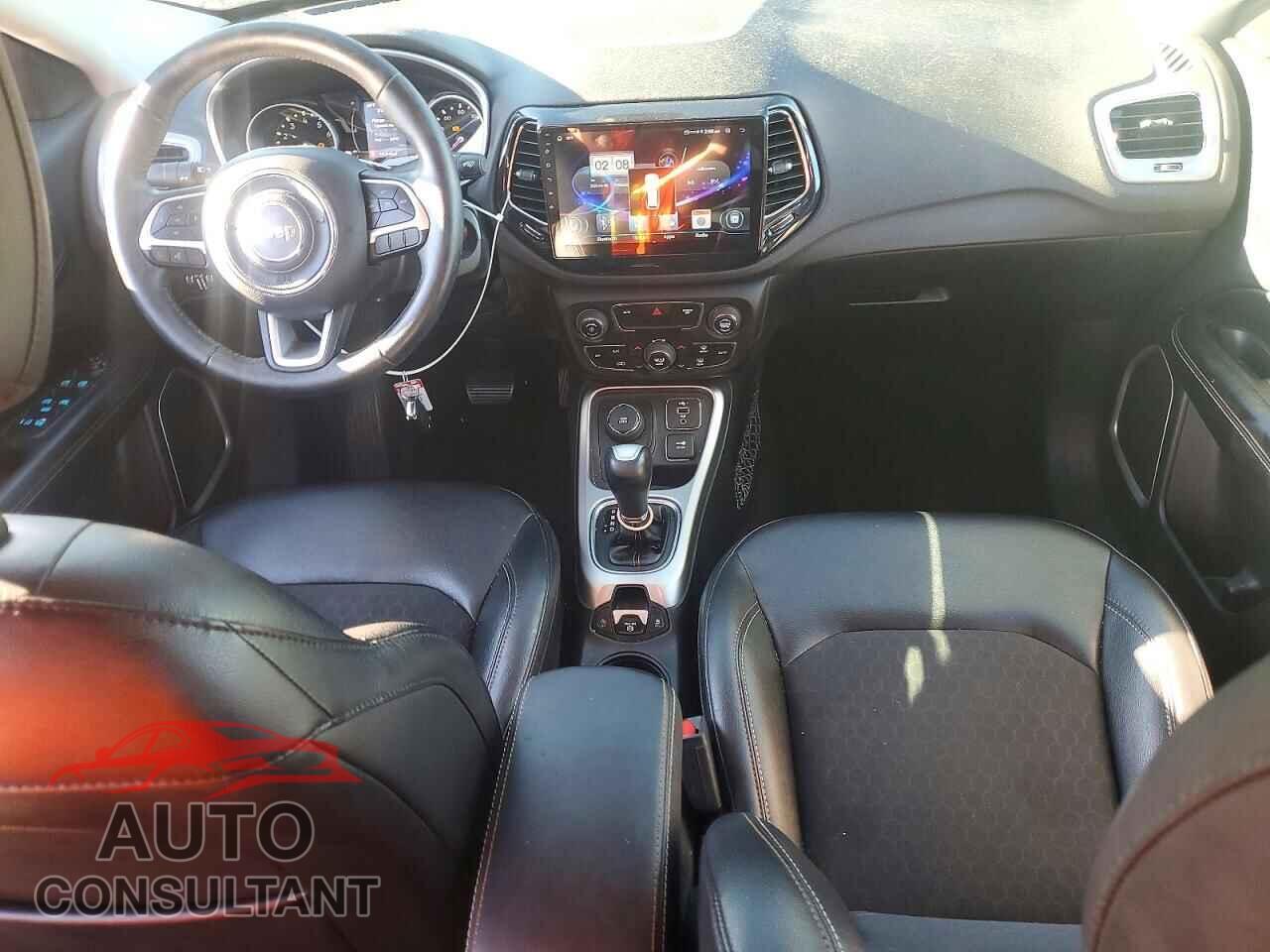JEEP COMPASS 2019 - 3C4NJDBB7KT650331