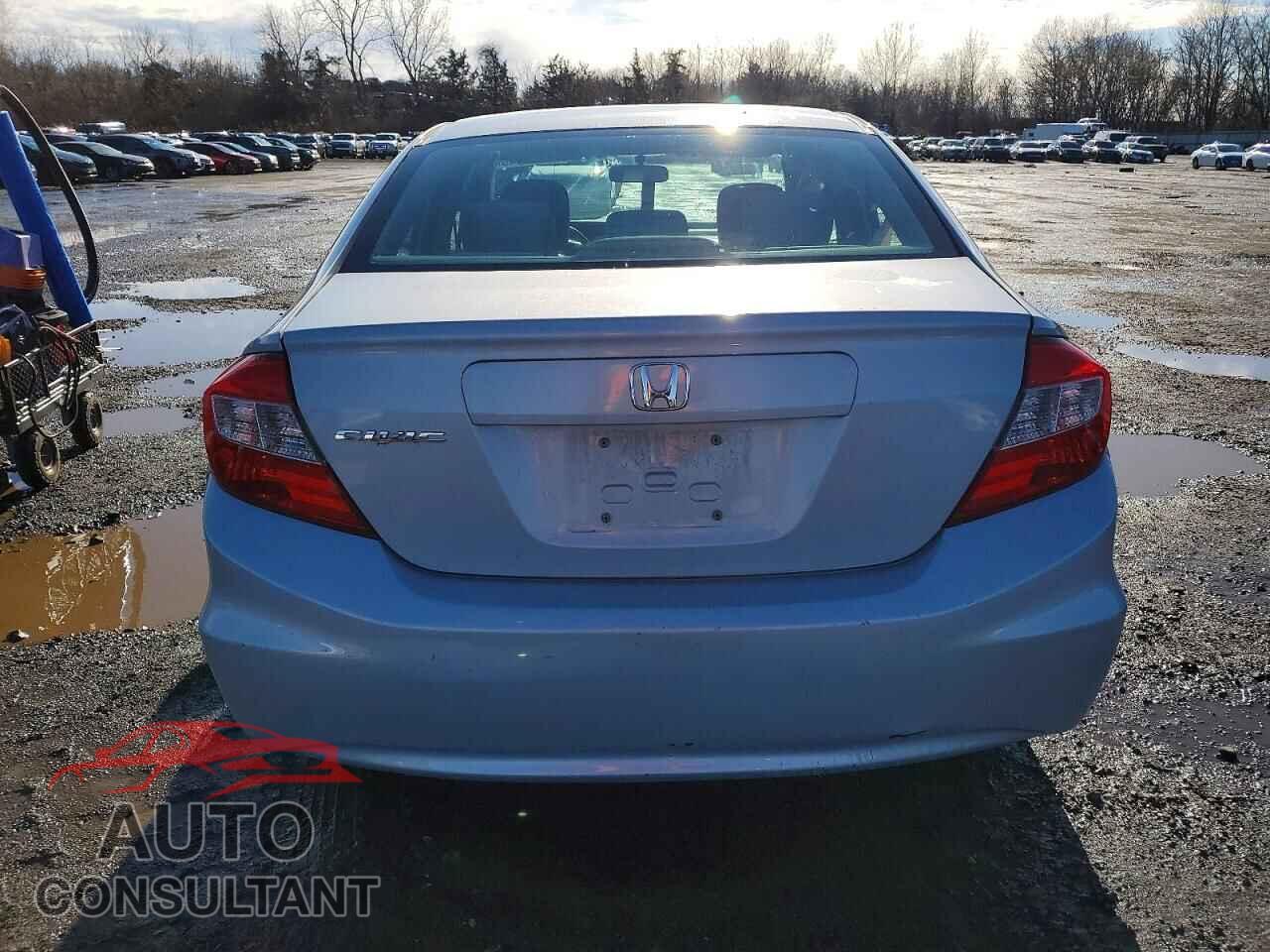HONDA CIVIC 2012 - 2HGFB2F56CH523981