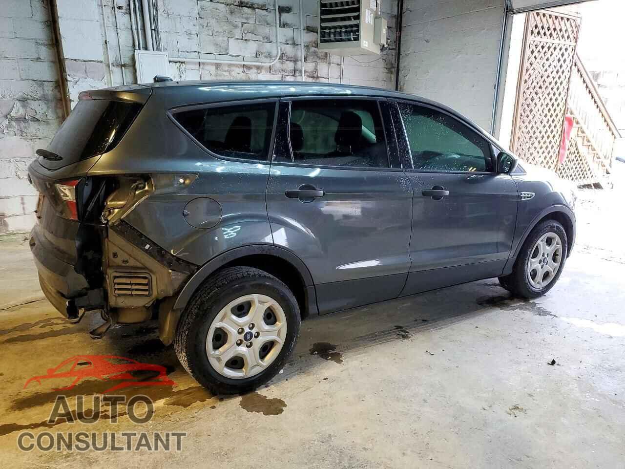 FORD ESCAPE 2018 - 1FMCU0F72JUB60313