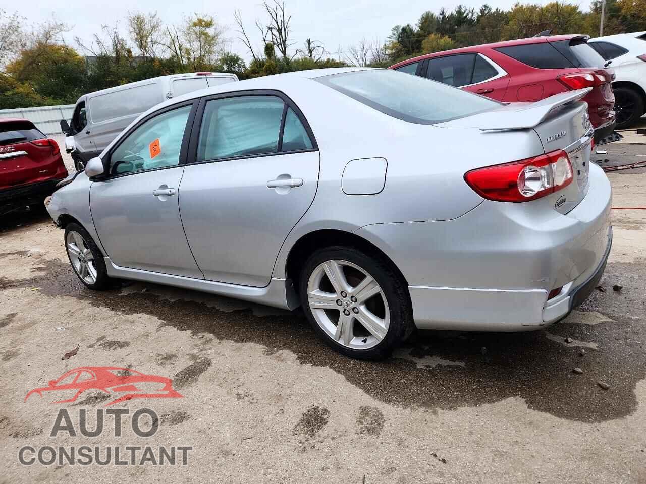 TOYOTA COROLLA 2013 - 5YFBU4EE9DP135918