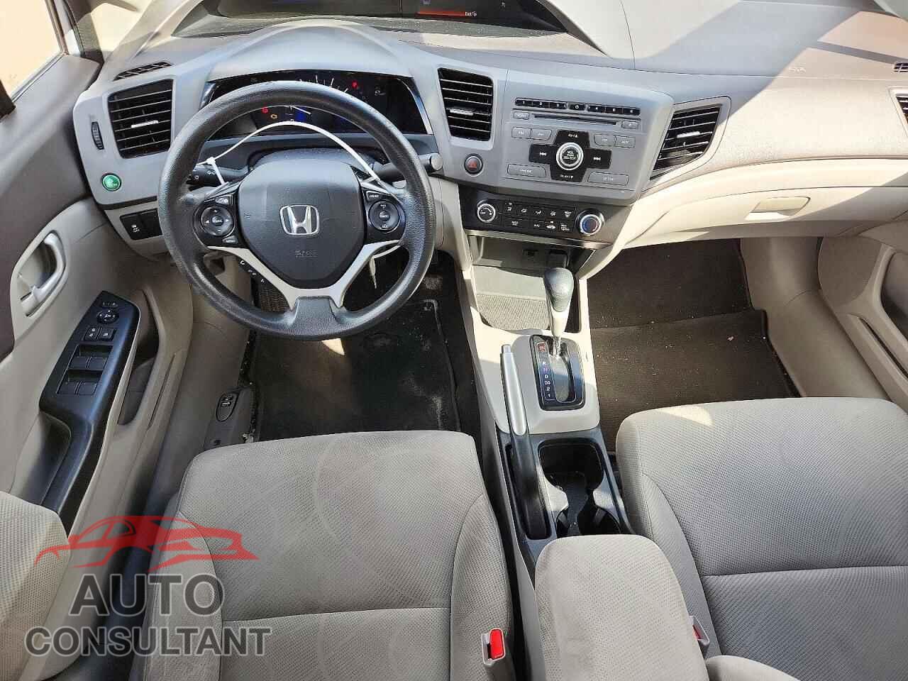 HONDA CIVIC 2012 - 2HGFB2F42CH041130
