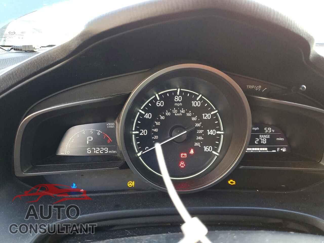 MAZDA 3 2017 - 3MZBN1L70HM124199