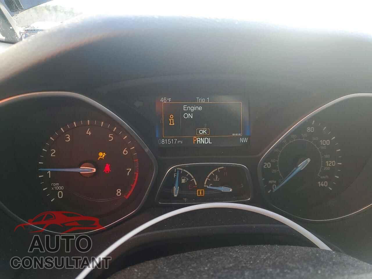 FORD FOCUS 2015 - 1FADP3F29FL214845