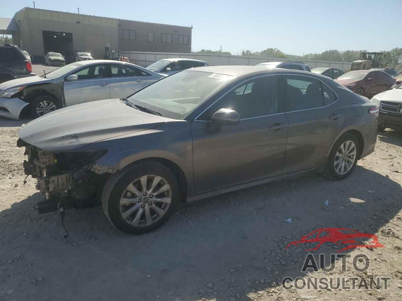 TOYOTA CAMRY 2019 - 4T1B11HK2KU263065