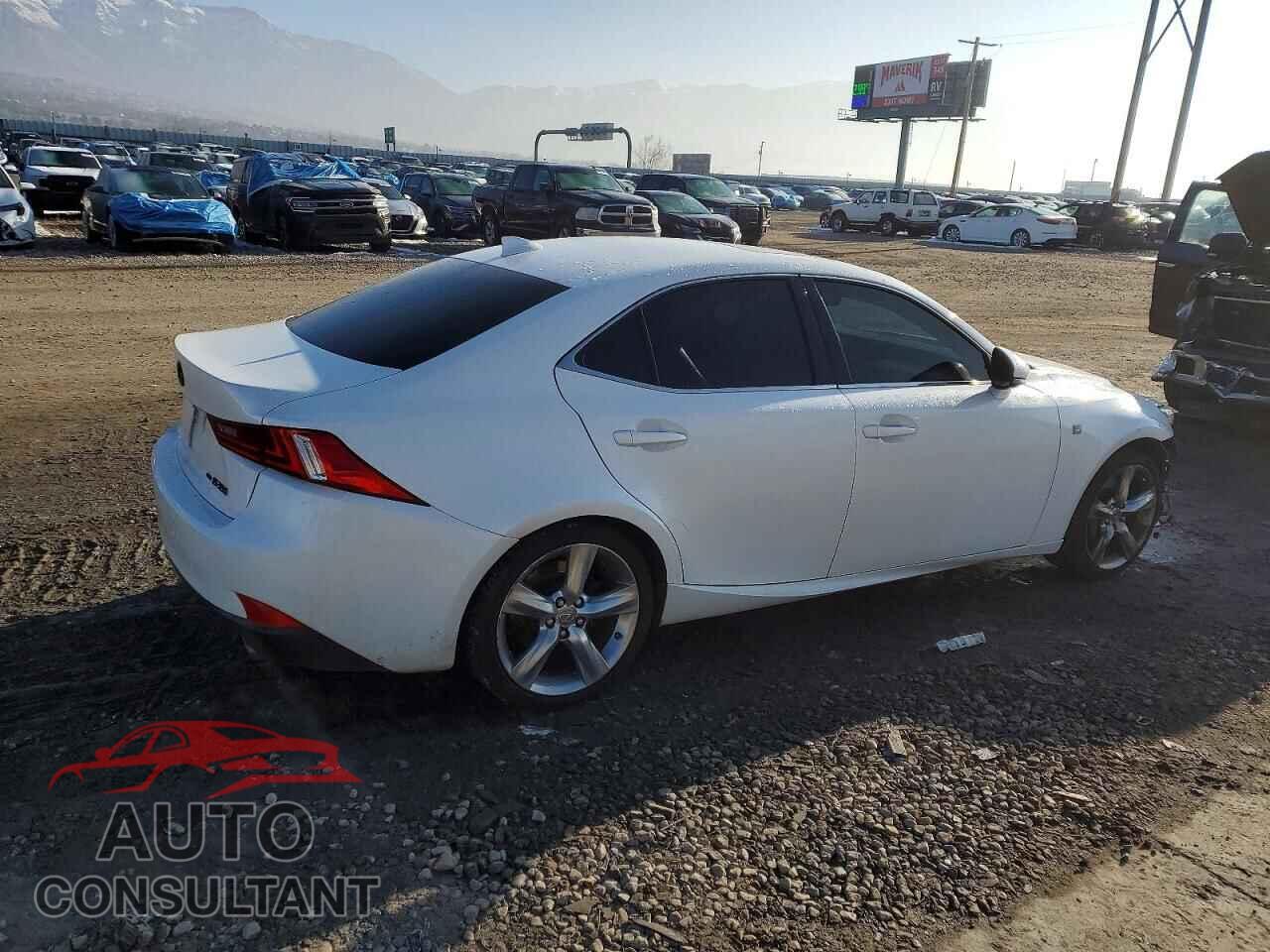 LEXUS IS 2014 - JTHCE1D25E5002254