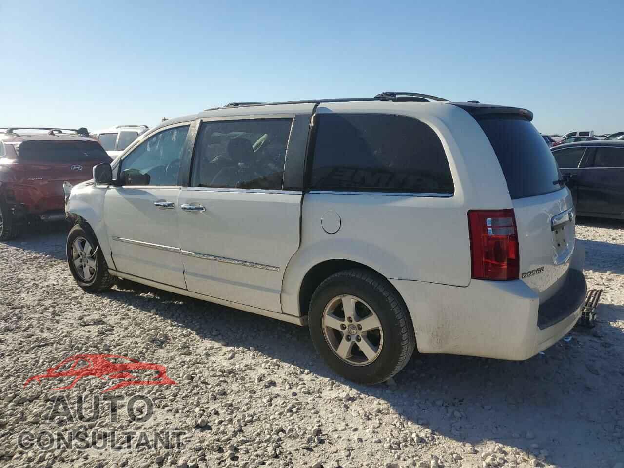 DODGE CARAVAN 2010 - 2D4RN5D11AR100210