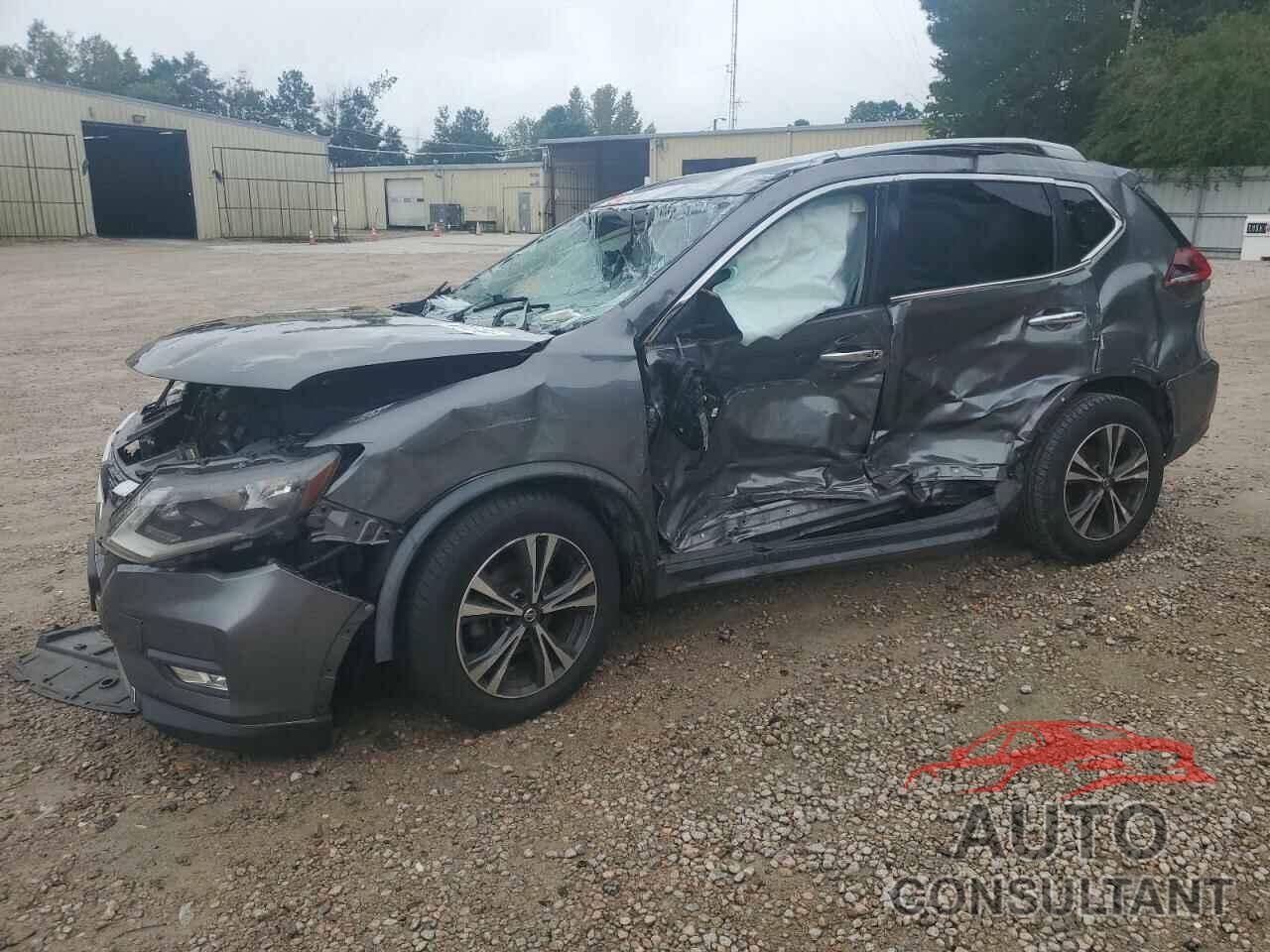 NISSAN ROGUE 2018 - JN8AT2MV8JW316830