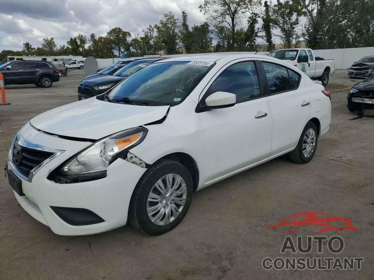 NISSAN VERSA 2019 - 3N1CN7AP7KL850977