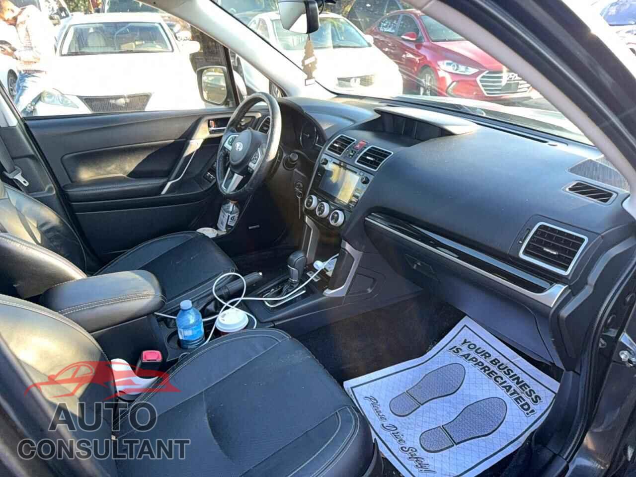 SUBARU FORESTER 2017 - JF2SJHSC2HH417355