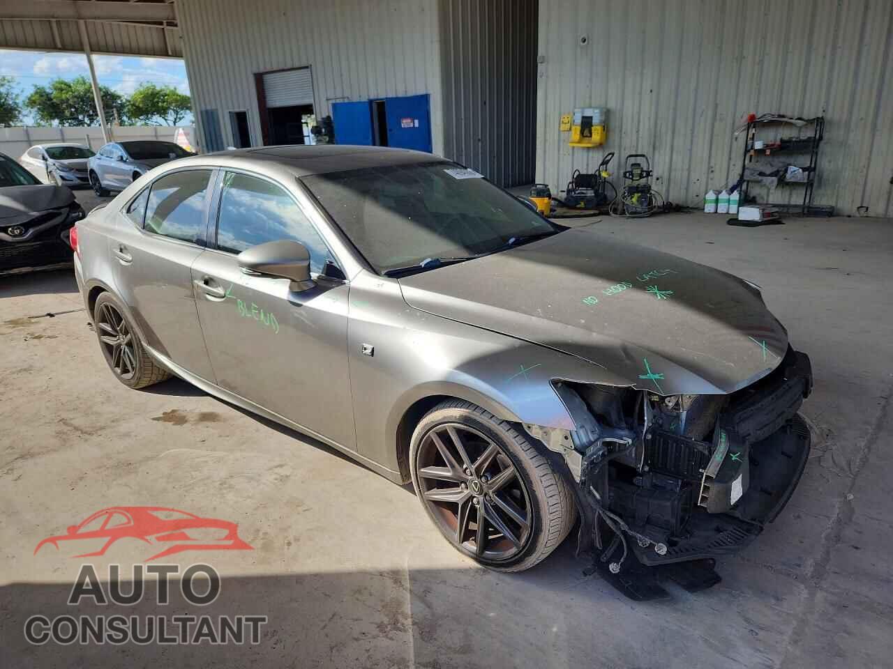 LEXUS IS 2015 - JTHBF1D2XF5074271
