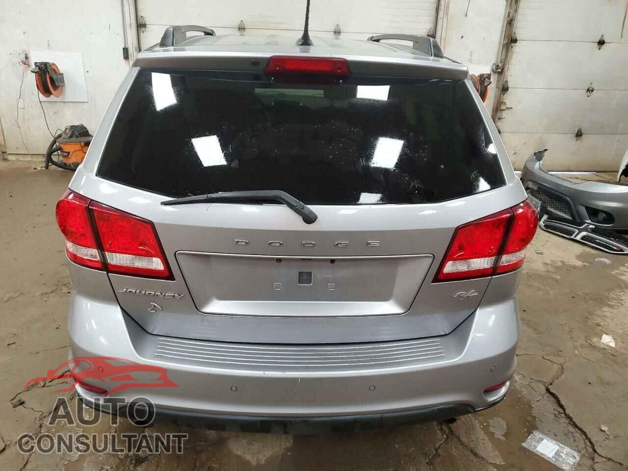 DODGE JOURNEY 2015 - 3C4PDCEG0FT631448