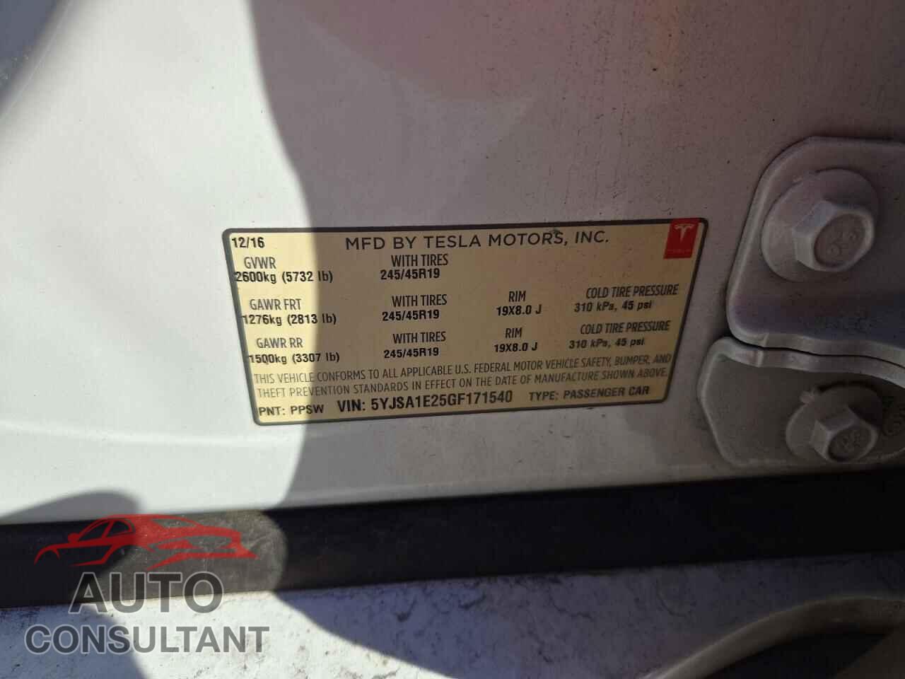 TESLA MODEL S 2016 - 5YJSA1E25GF171540