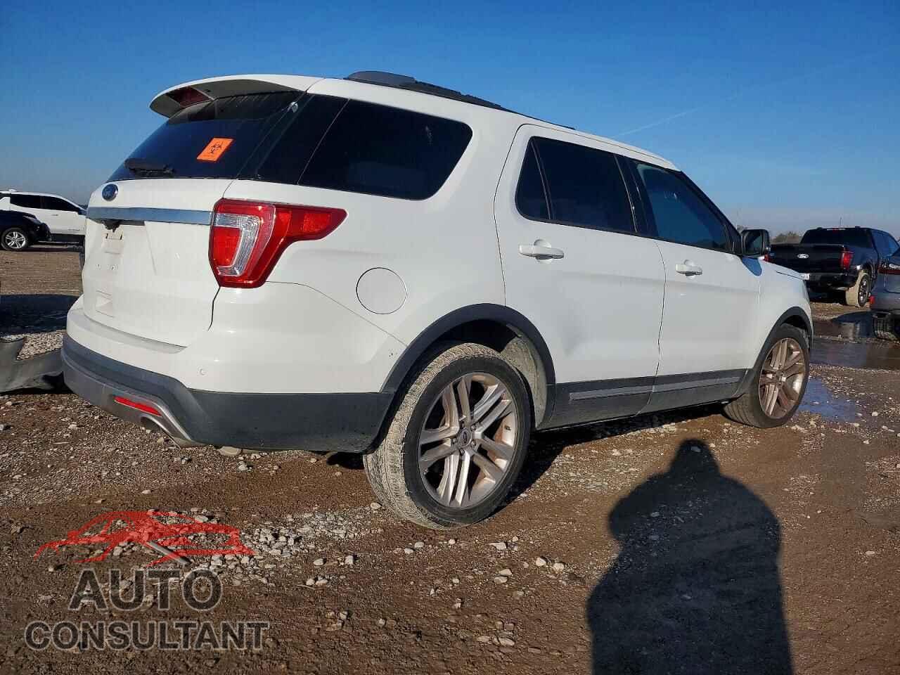 FORD EXPLORER 2016 - 1FM5K7D81GGC04893