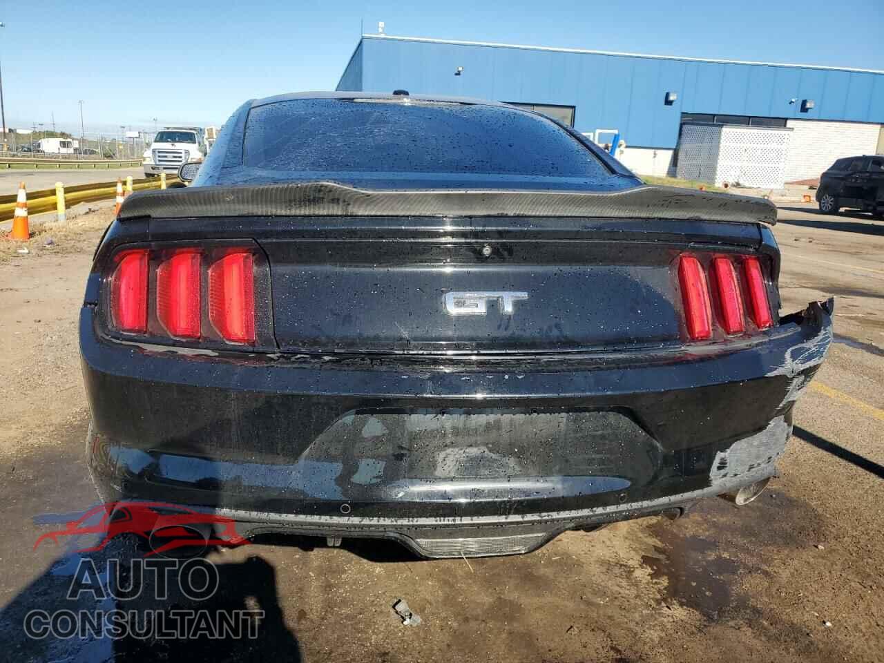 FORD MUSTANG 2017 - 1FA6P8CF9H5290084